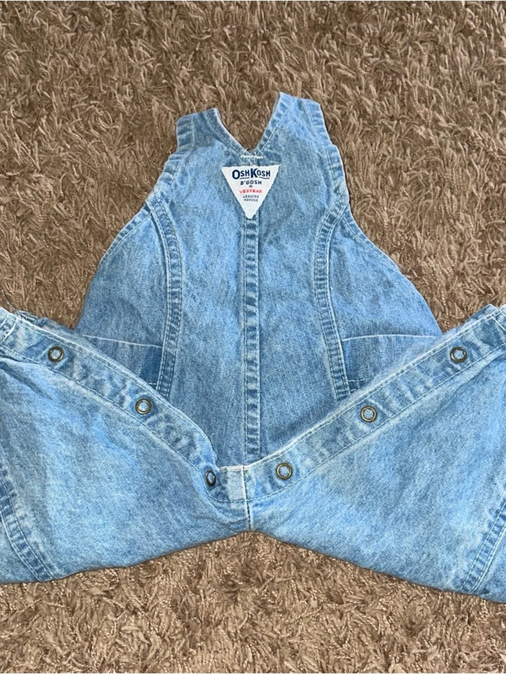 VNTGE USA MADE OshKosh B'gosh VestBak Denim Overalls with Red Logo Patch 6/9MNTH
